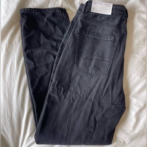 American Eagle women’s mom straight jean size 6
